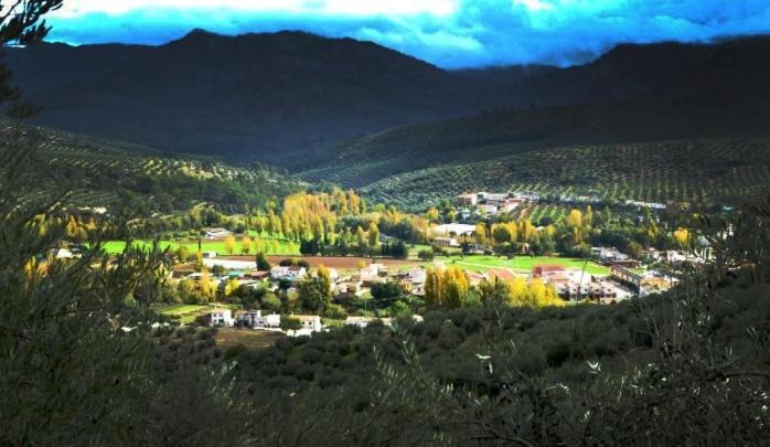 Vivienda Rural Mogon-Junto Al Guadalquivir B Villa Villacarrillo Eksteriør billede